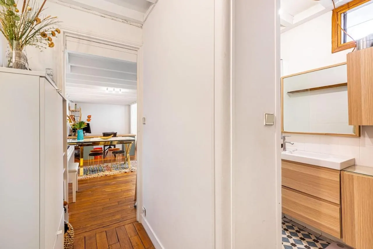 Guestready - Cozy Mezzanine In Le Marais Apartamento París 0*,